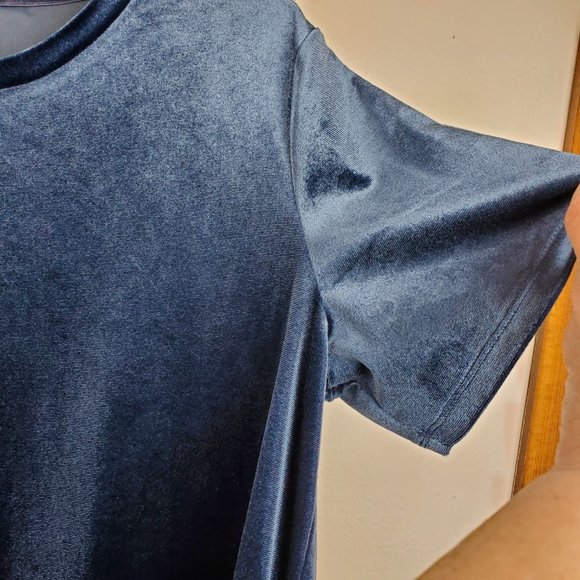 Old Navy Women's Blue Velour Top Short Sleeve Round Neck L Large Spring Basic - Picture 4 of 7